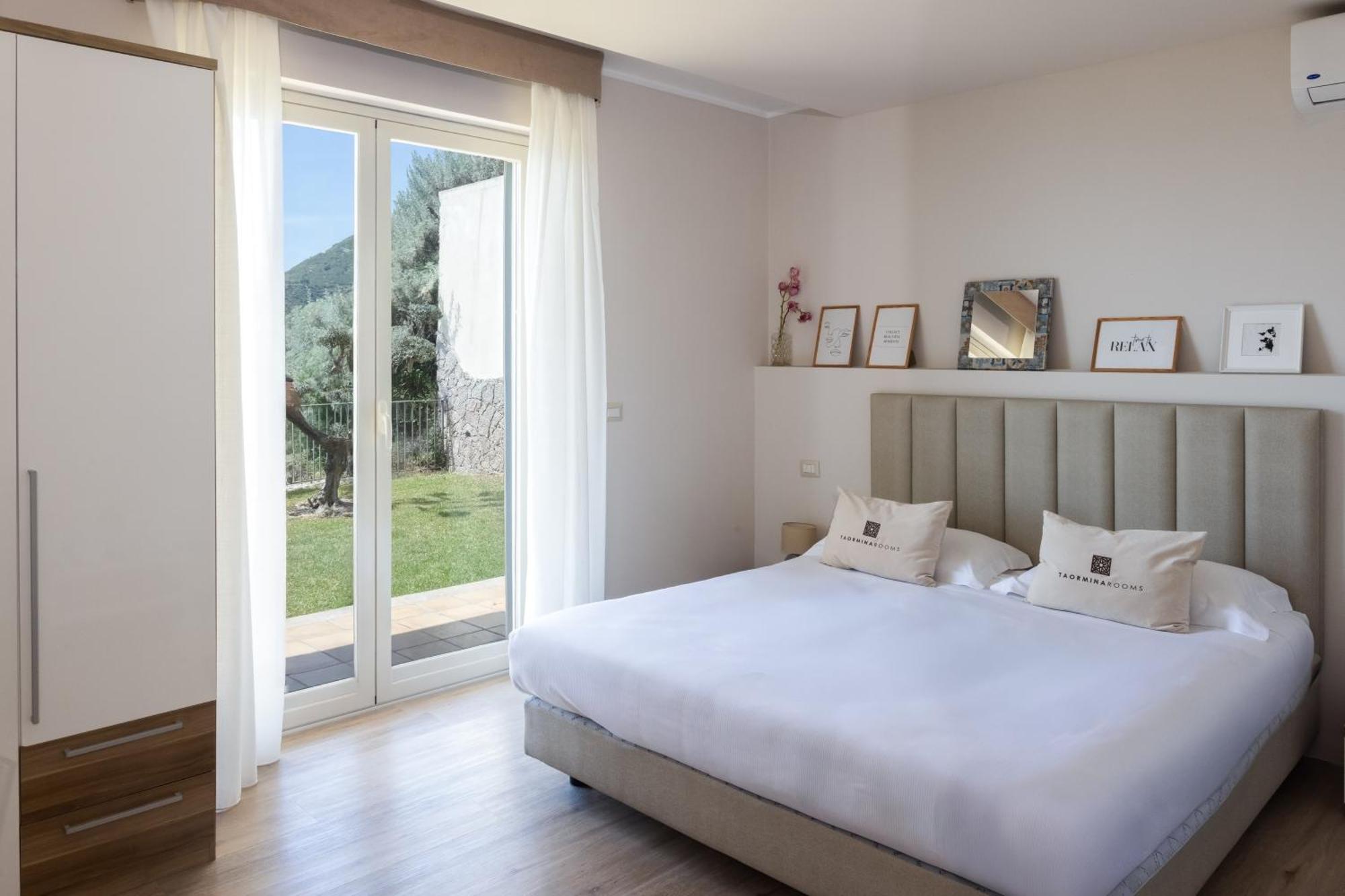 Villa Da Vinci Luxury Panoramic Apartments - Taormina Rooms Collection Exterior foto